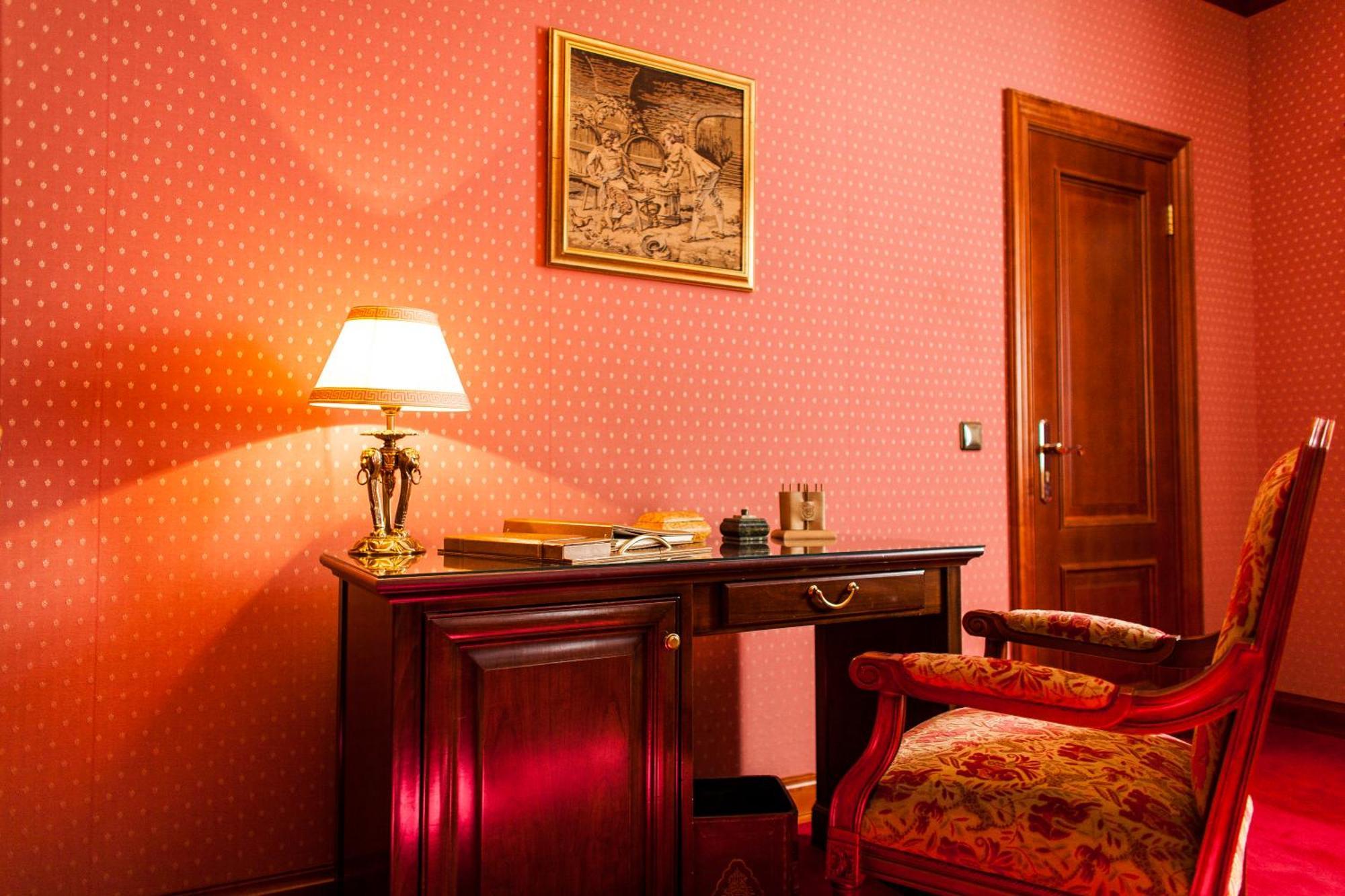 Tb Palace Hotel & Spa Jūrkalne Rum bild