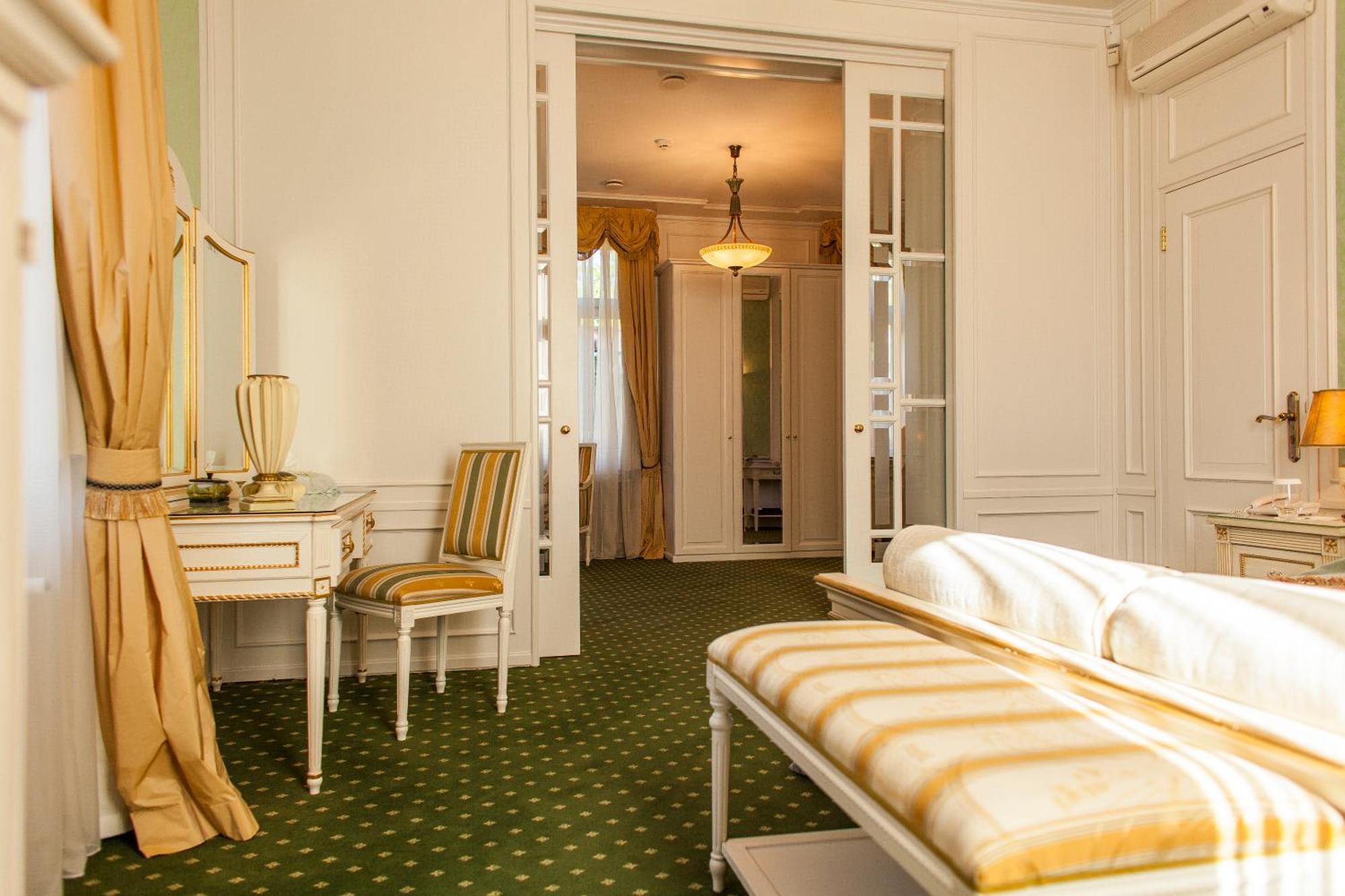 Tb Palace Hotel & Spa Jūrkalne Rum bild
