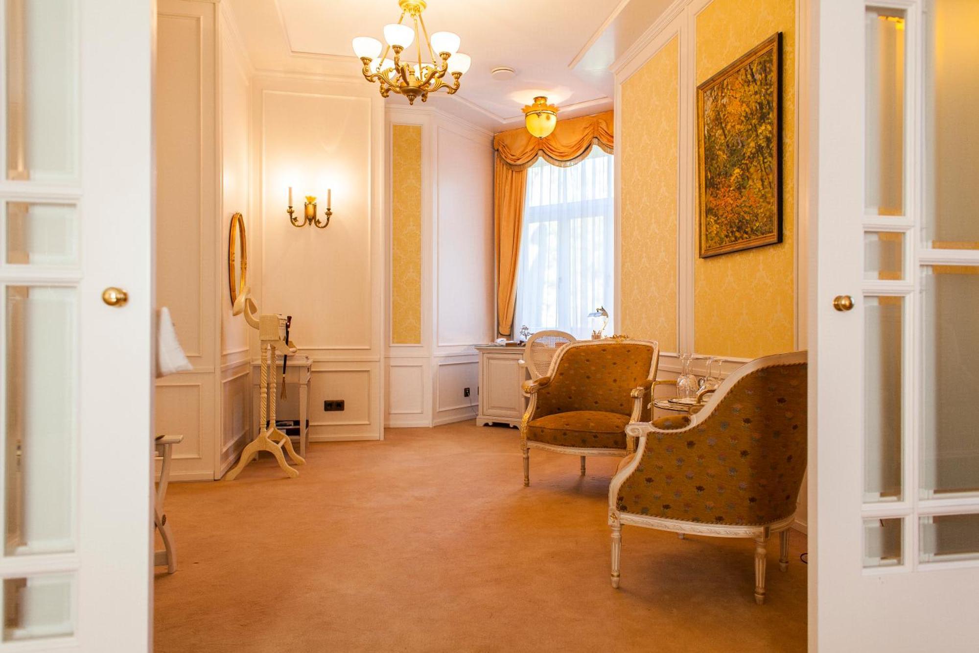 Tb Palace Hotel & Spa Jūrkalne Rum bild