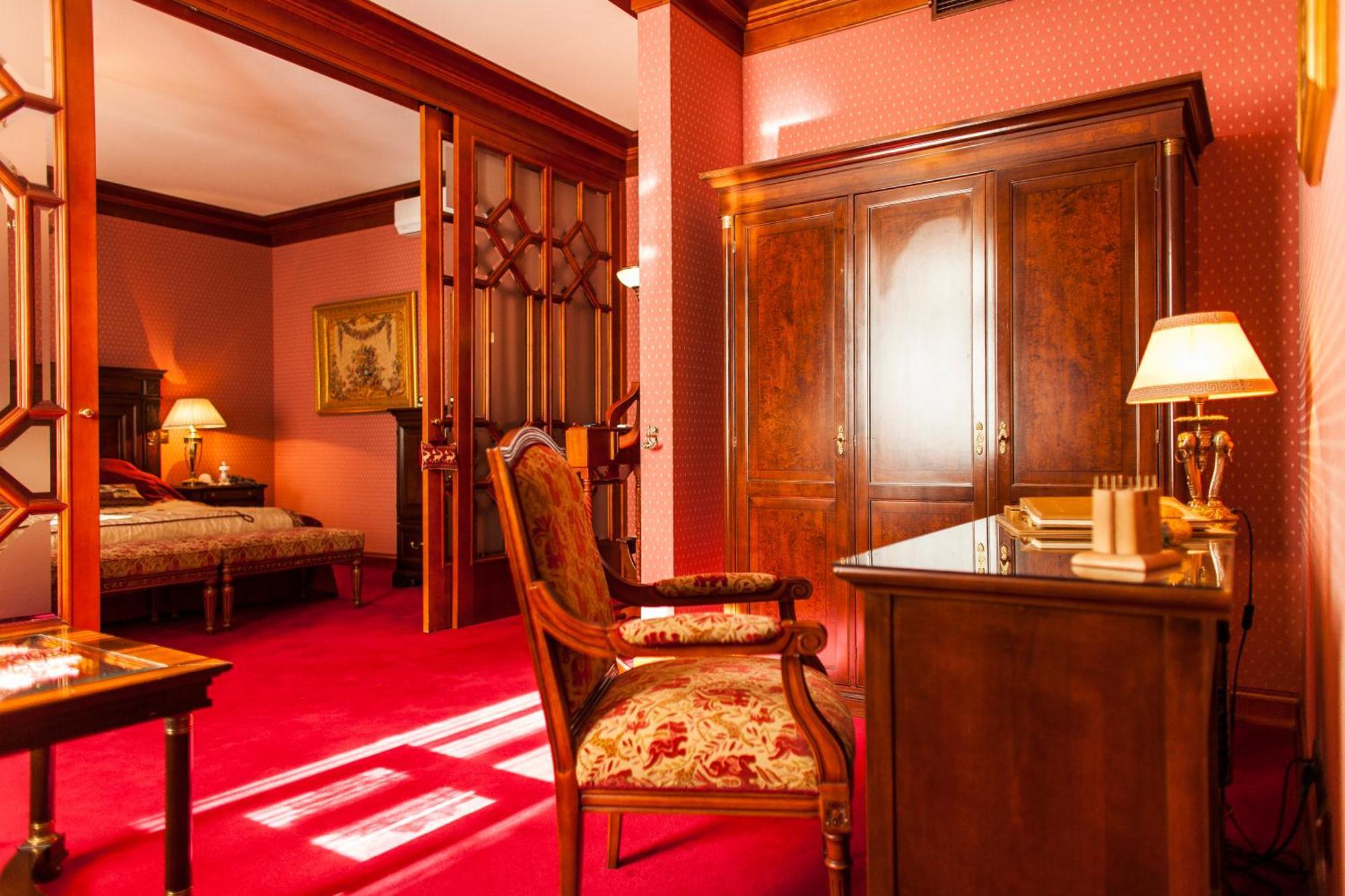 Tb Palace Hotel & Spa Jūrkalne Rum bild